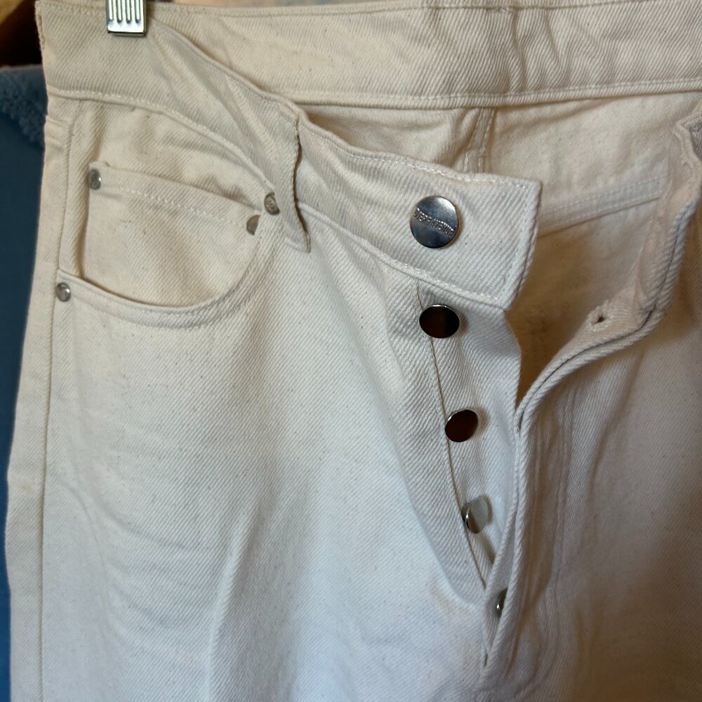 Djerf Avenue Cream Relaxed Jeans 28